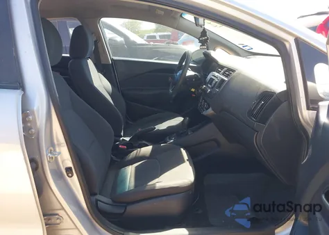 2014 Kia Rio Lx z USA, uszkodzony, nr VIN KNADM4A30E6412989